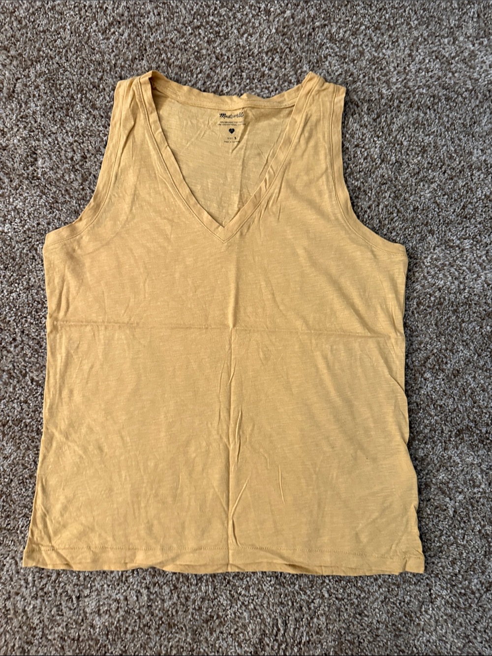 Madewell Sleeveless V-Neck Tank in Yellow Ochre